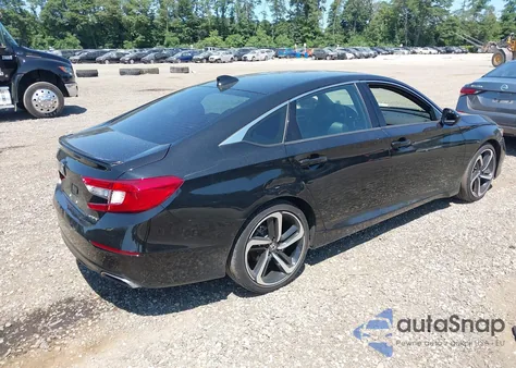 2022 Honda Accord Sport z USA, uszkodzony, nr VIN 1HGCV1F33NA032210